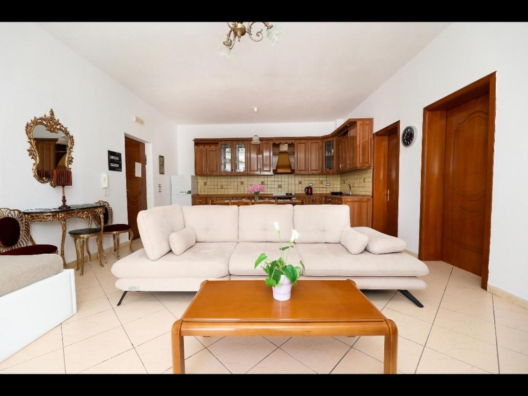 Apartments Athina אוריקום מראה חיצוני תמונה