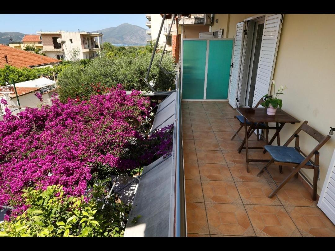 Apartments Athina אוריקום מראה חיצוני תמונה